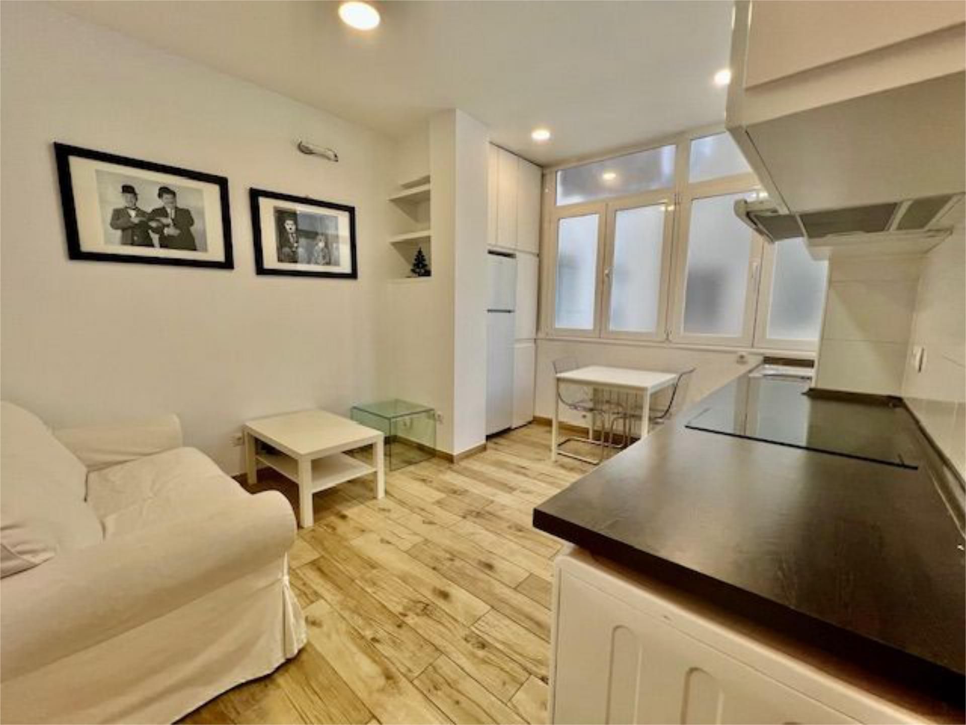 Flat to rent in Calle de Granada, 37, Pacífico Flat to rent in Calle de Granada, 37, Pacífico