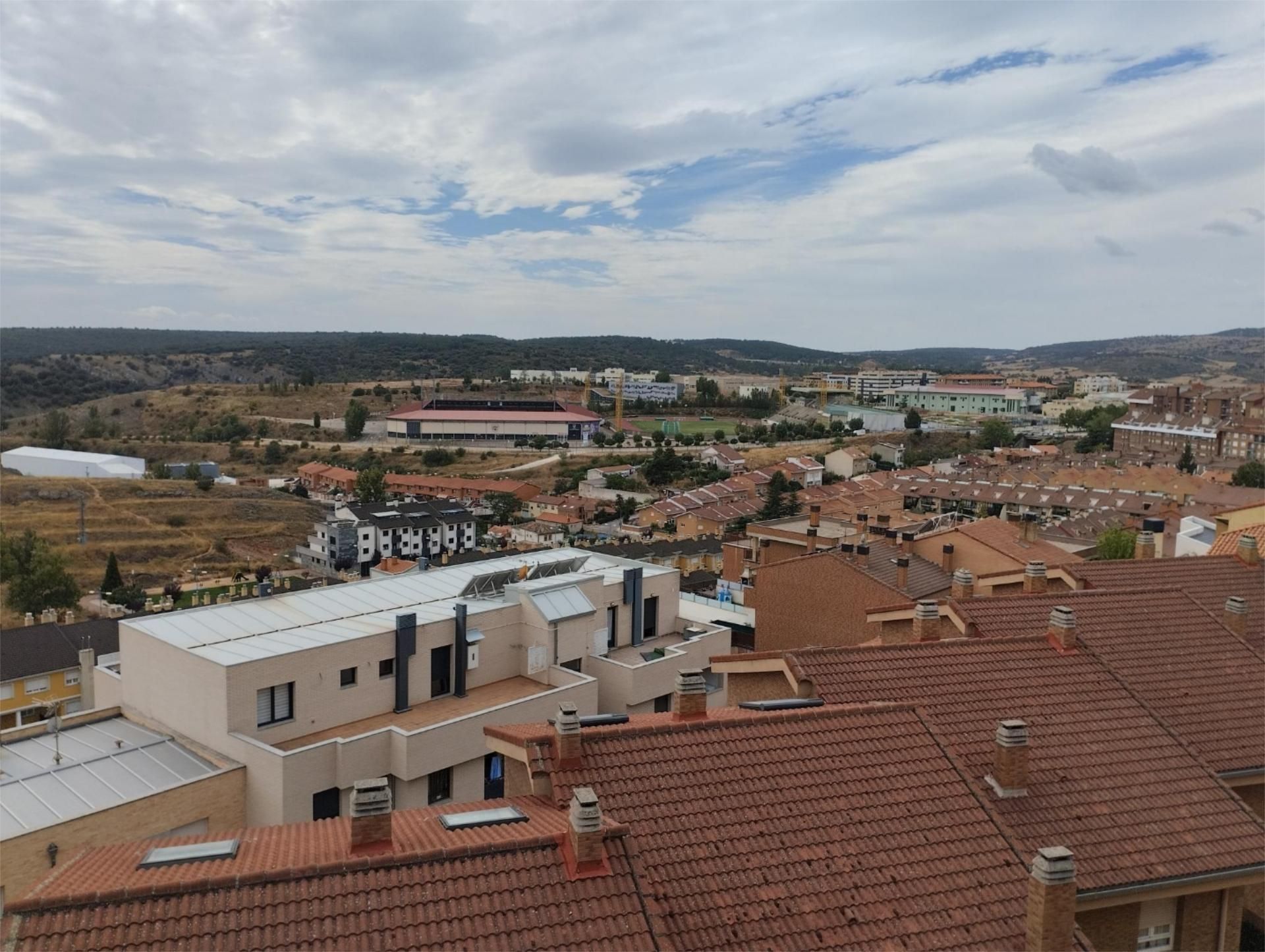 Vista exterior de Piso de alquiler en Soria Capital  con Calefacción, Parquet y Terraza