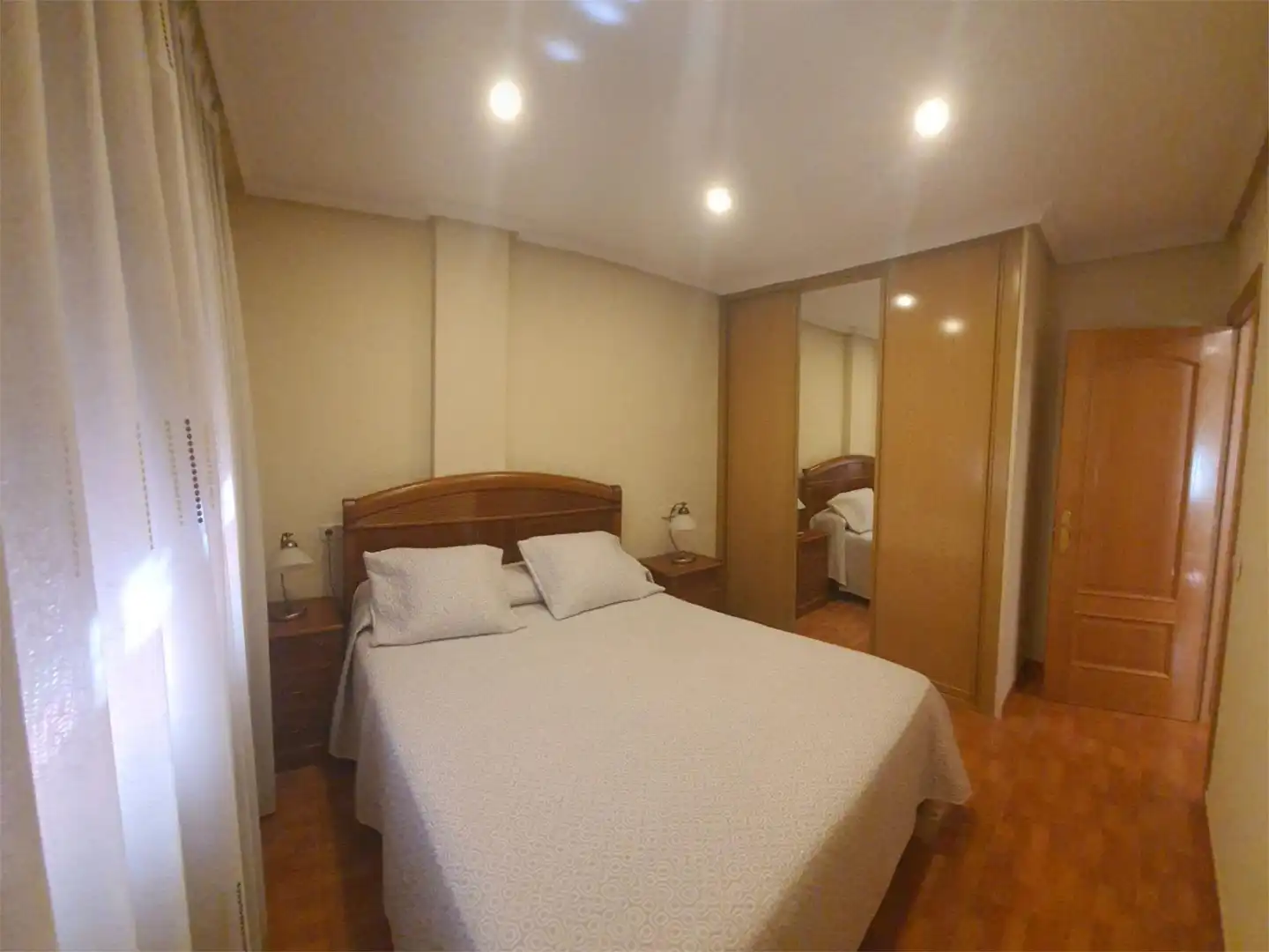 Piso en venta en Calle de Jacinto Verdaguer, 16, Opañel Habitación de Piso en venta en Madrid Capital con Aire acondicionado y Balcón