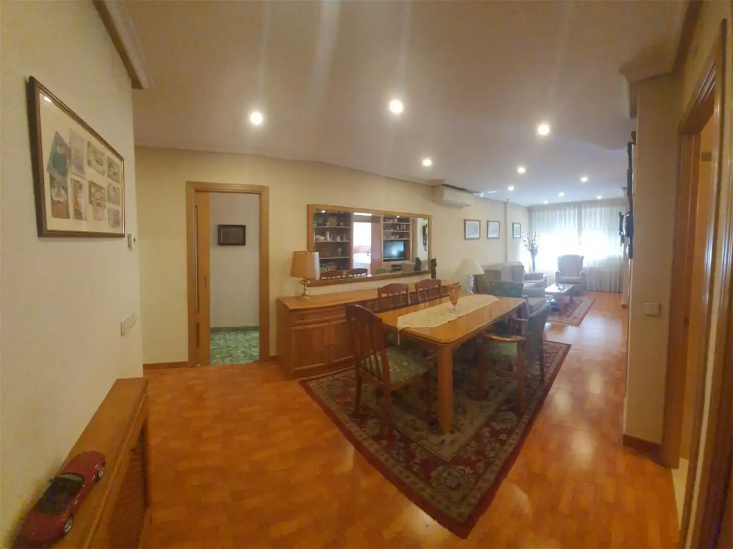 Piso en venta en Calle de Jacinto Verdaguer, 16, Opañel Comedor de Piso en venta en Madrid Capital con Aire acondicionado y Balcón