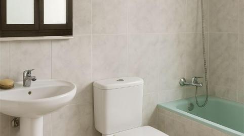 Foto 2 de Piso en venta en Calle la Luna, 26, Zaidín, Huesca