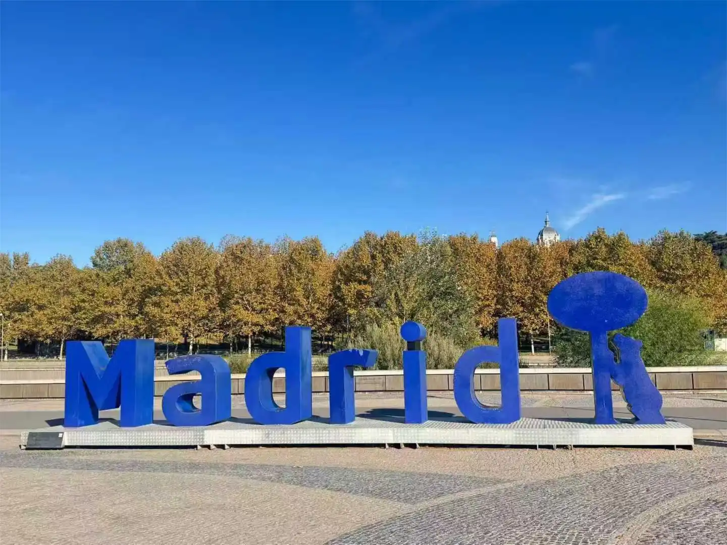 Vista exterior de Local de alquiler en Madrid con Aire acondicionado y Amueblado