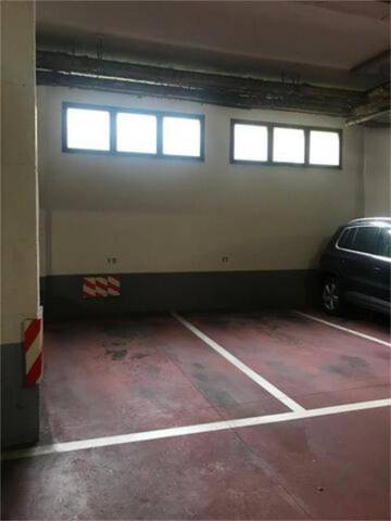 Garaje en Alquiler en Vallobín