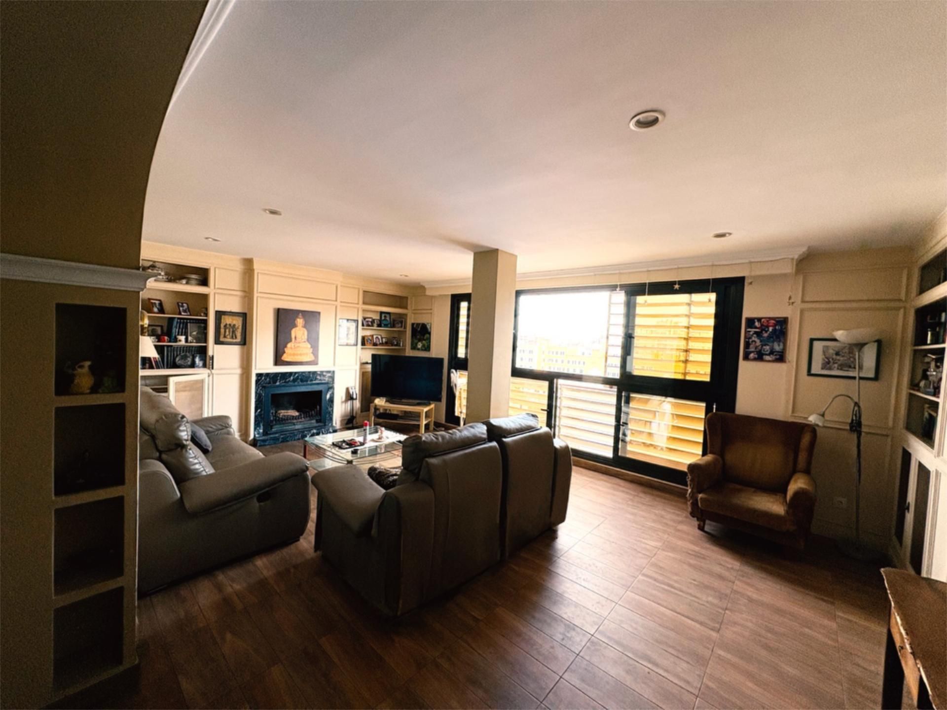 Living room of Flat for sale in  Palma de Mallorca  with Air Conditioner, Private garden and Parquet flooring