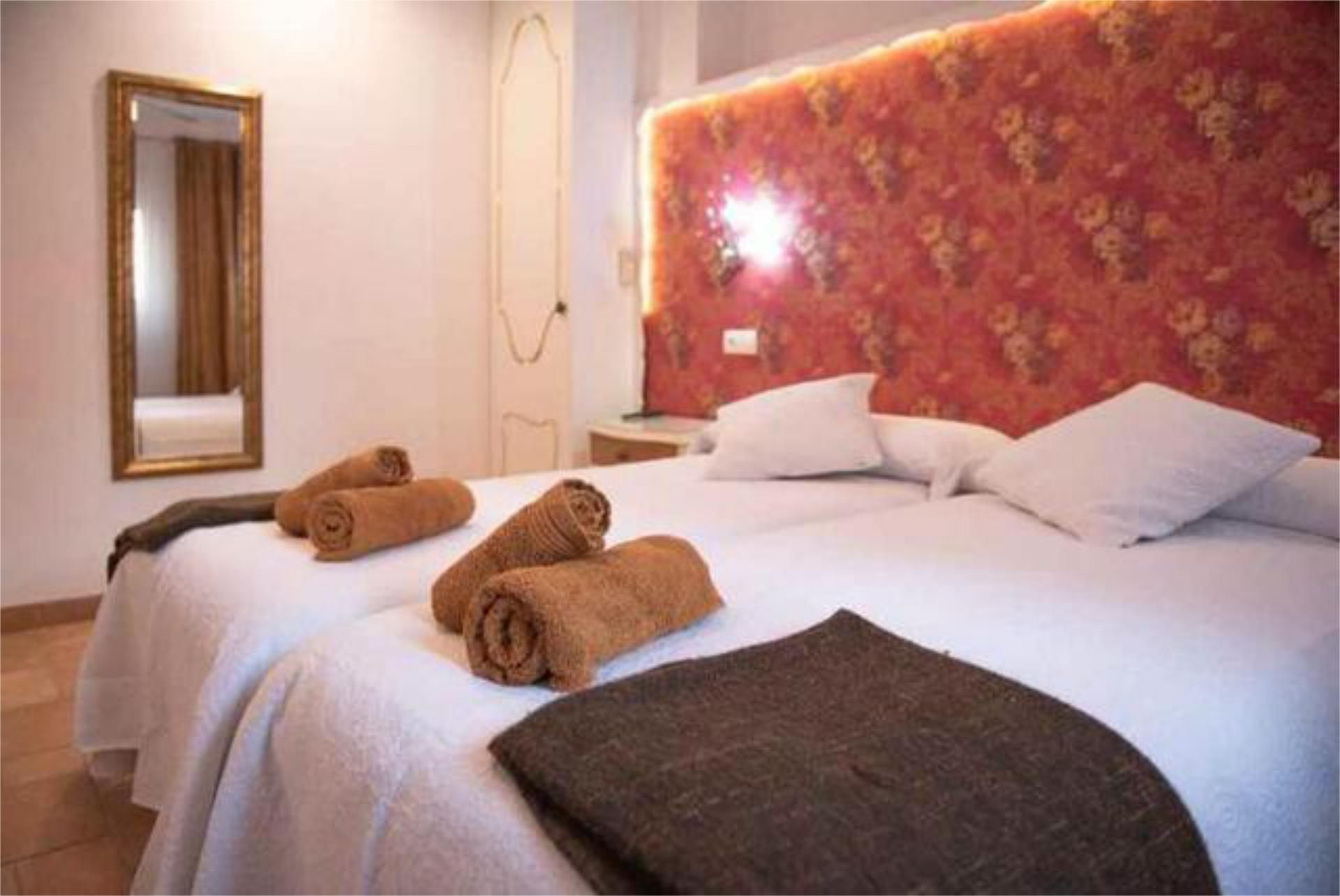 Habitación de Apartamento de alquiler en Castelserás con Calefacción