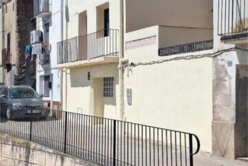 Casa adosada en venda a Menàrguens, Lleida - imatge 1 Foto 1 de Casa adosada en venda a Menàrguens, Lleida