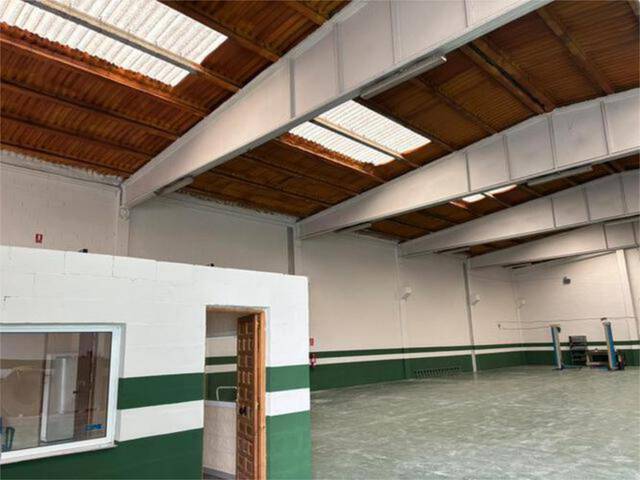 Nave industrial en Alquiler en Santovenia de Pisuerga