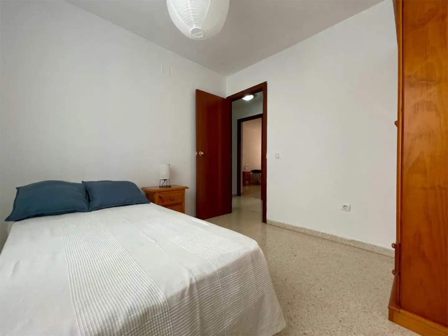 Piso en venta en Calle Rodolfo Halffter, 5, Santa Cristina - San Rafael Habitación de Piso en venta en Málaga Capital con Aire acondicionado y Terraza