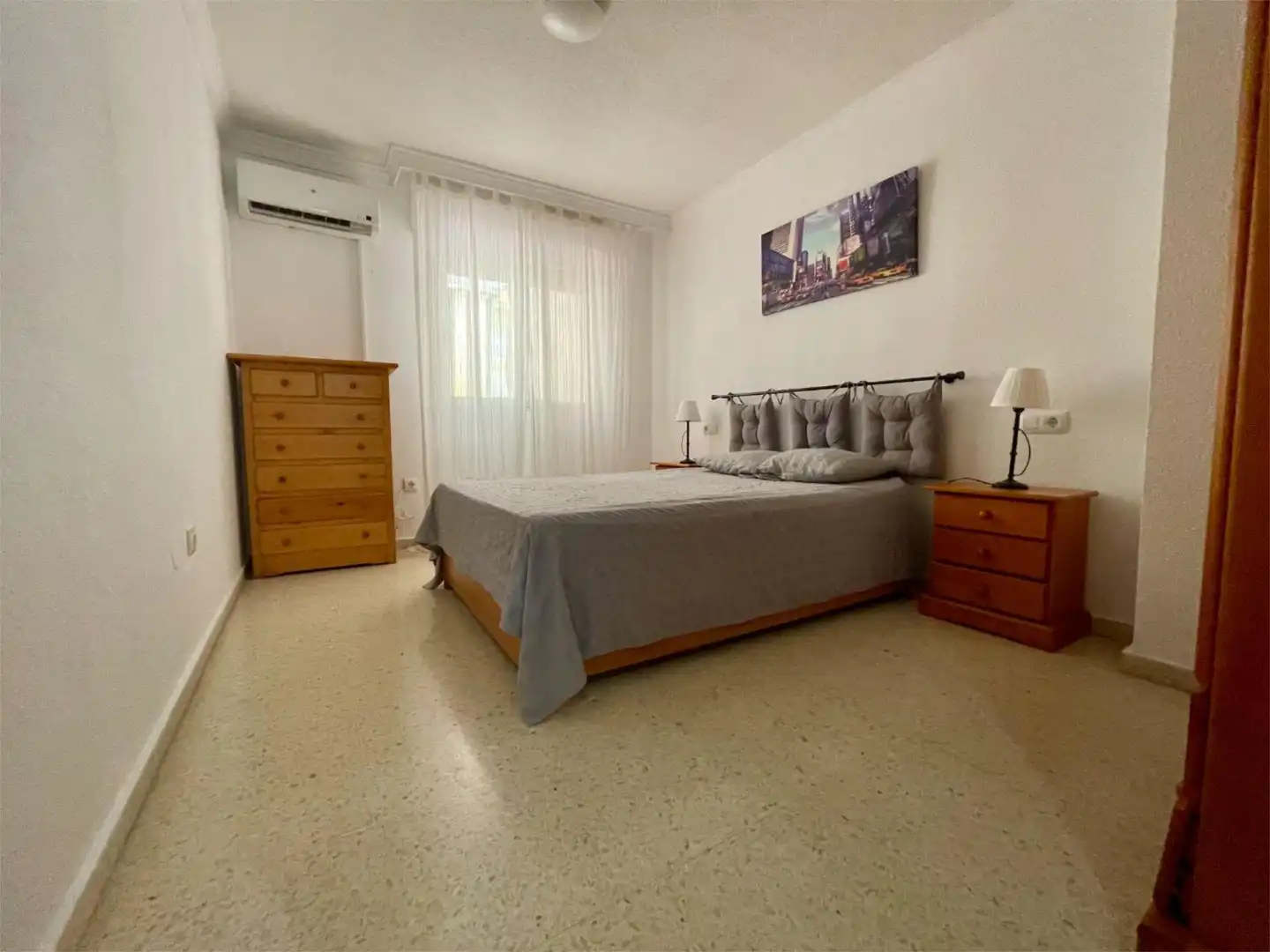 Piso en venta en Calle Rodolfo Halffter, 5, Santa Cristina - San Rafael Habitación de Piso en venta en Málaga Capital con Aire acondicionado y Terraza