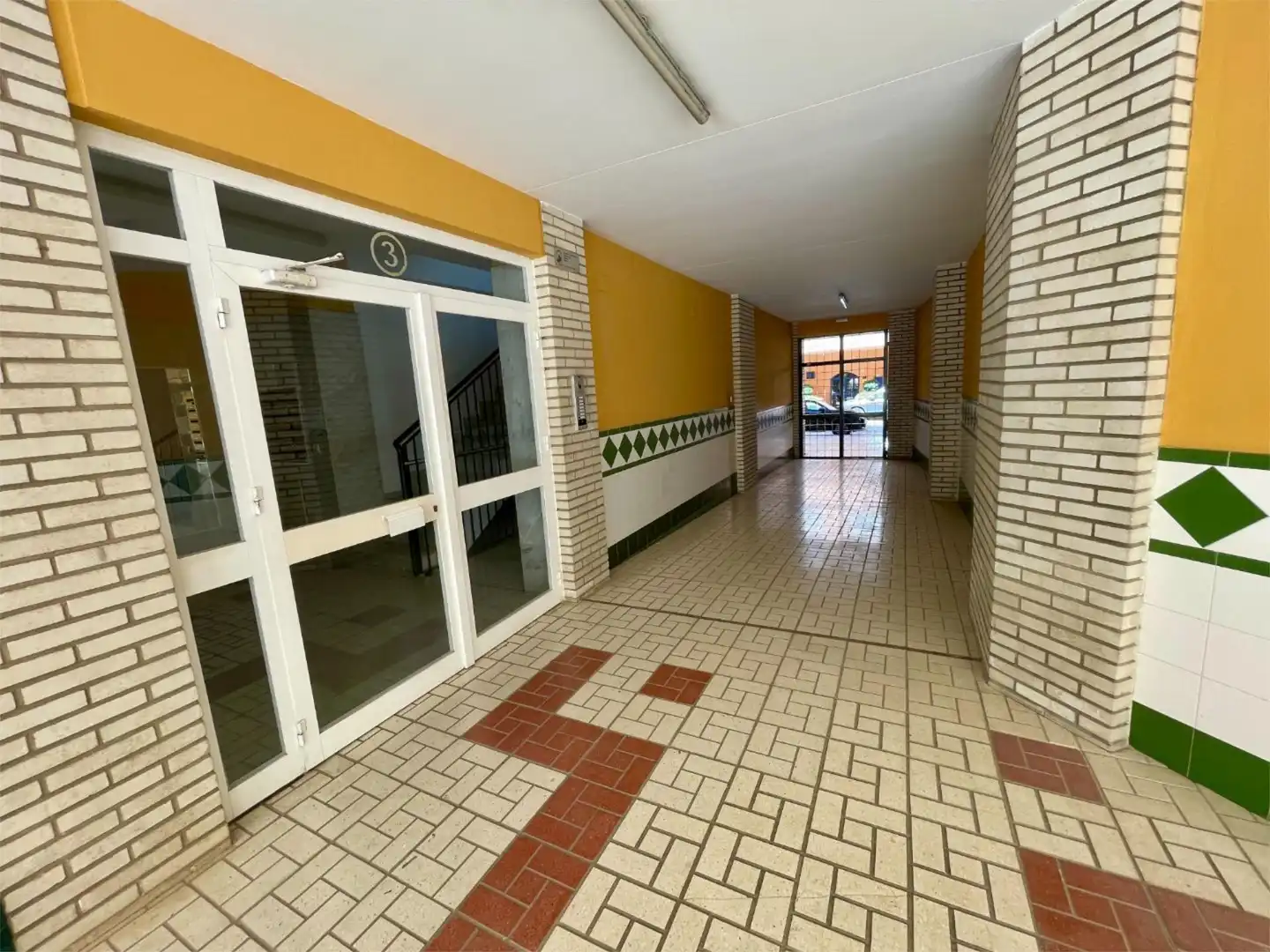 Piso en venta en Calle Rodolfo Halffter, 5, Santa Cristina - San Rafael Piso en venta en Málaga Capital con Aire acondicionado y Terraza