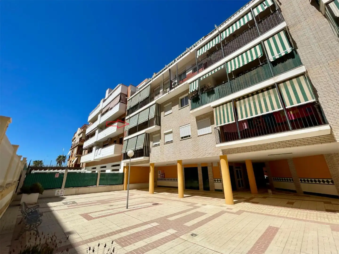Piso en venta en Calle Rodolfo Halffter, 5, Santa Cristina - San Rafael Vista exterior de Piso en venta en Málaga Capital con Aire acondicionado y Terraza