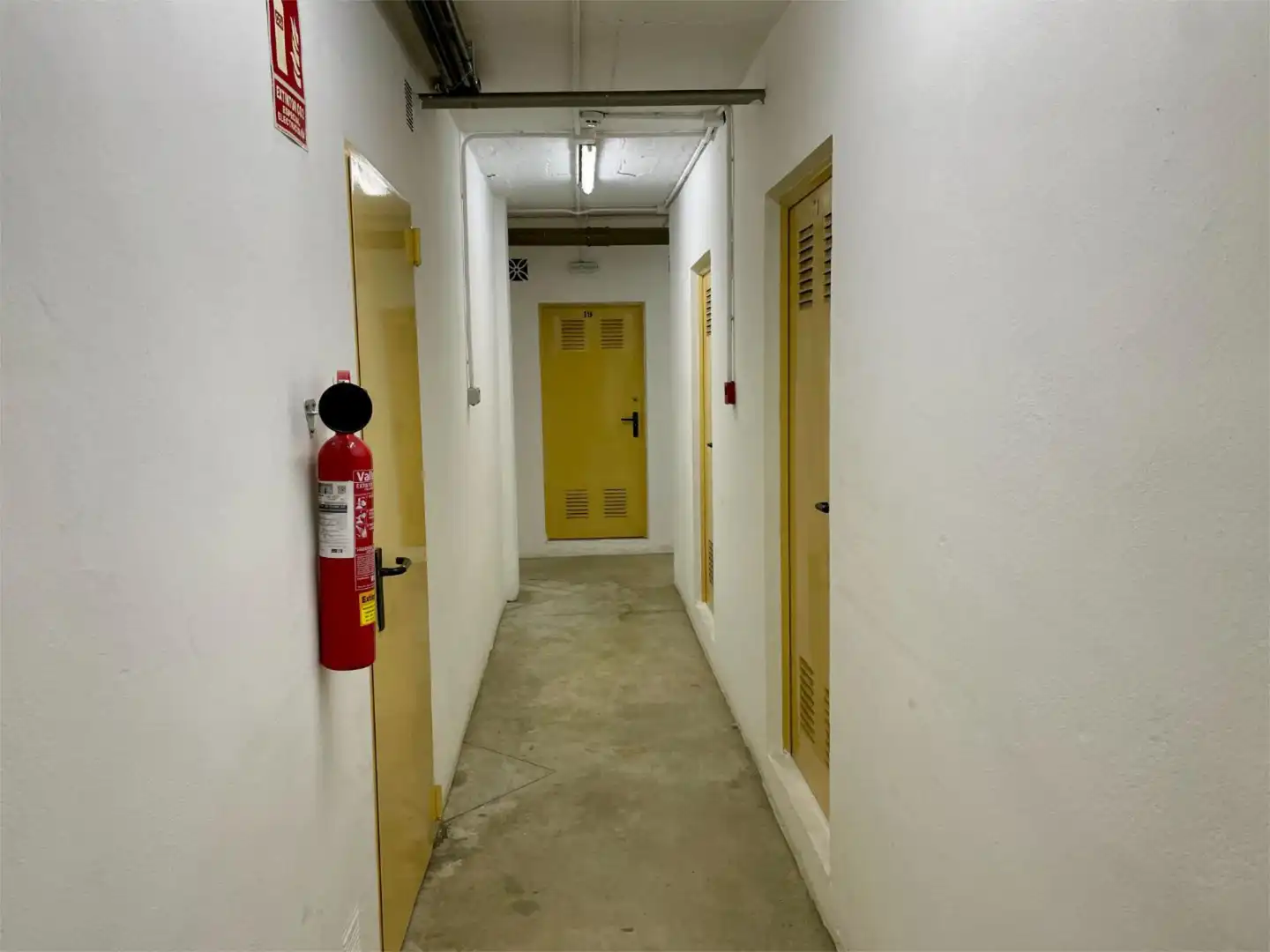 Piso en venta en Calle Rodolfo Halffter, 5, Santa Cristina - San Rafael Piso en venta en Málaga Capital con Aire acondicionado y Terraza