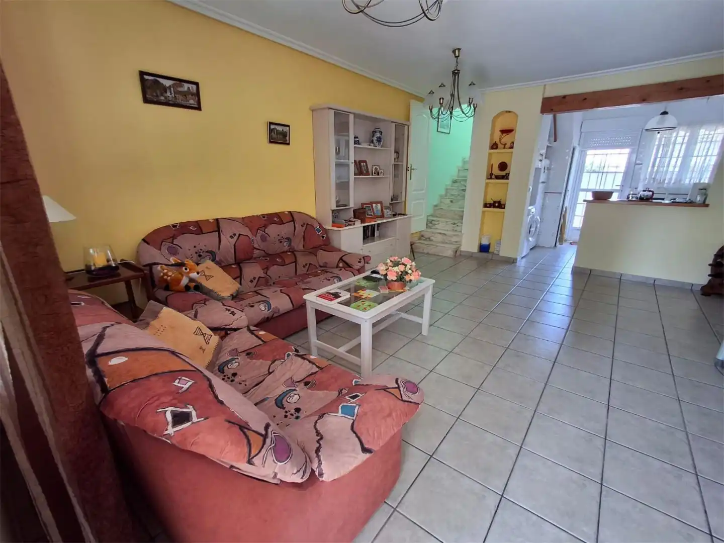 Piso en venta en Calle Alborán, 3, Aguas Nuevas Sala de estar de Piso en venta en Torrevieja con Aire acondicionado, Calefacción y Jardín privado