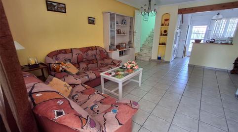 Foto 3 de Casa adosada en venda a Calle Alborán, 3, Aguas Nuevas, Alicante