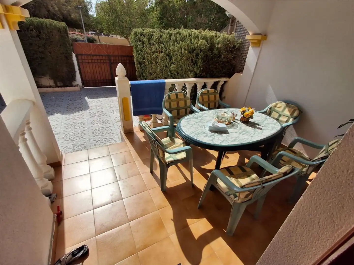 Piso en venta en Calle Alborán, 3, Aguas Nuevas Terraza de Piso en venta en Torrevieja con Aire acondicionado, Calefacción y Jardín privado