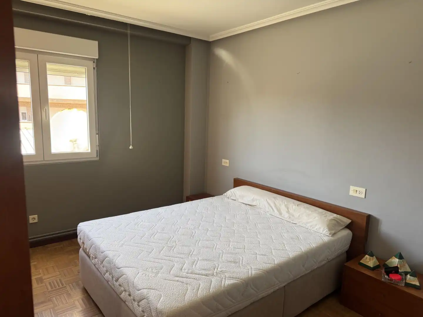 Schlafzimmer von Wohnung zum Verkauf in Santa María del Páramo mit Heizung, Parkett und Terrasse