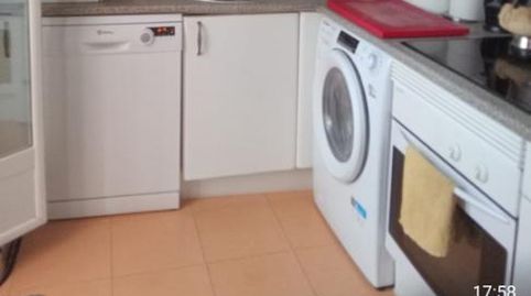 Foto 3 de Piso en venta en Calle Cándido Albarrán, 22, Pizarrales, Salamanca Capital