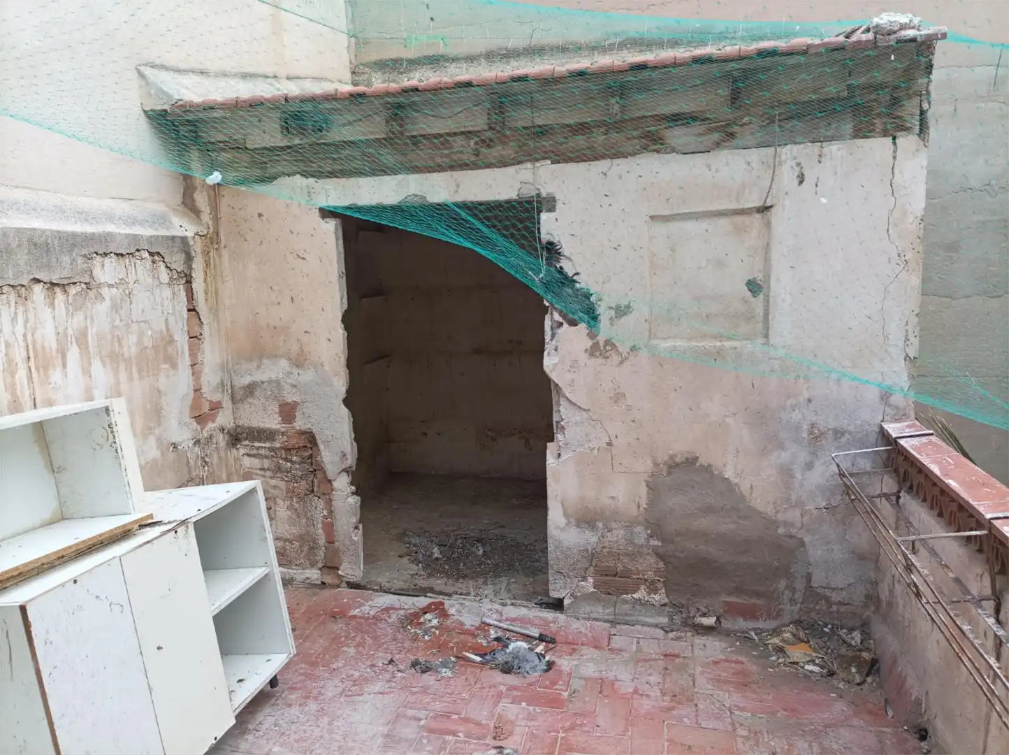 Casa adosada en venda a Calle Reyes Católicos, 30, Plaza Castelar - Mercado Central Casa adosada en venda en Elda amb Terrassa i Balcó