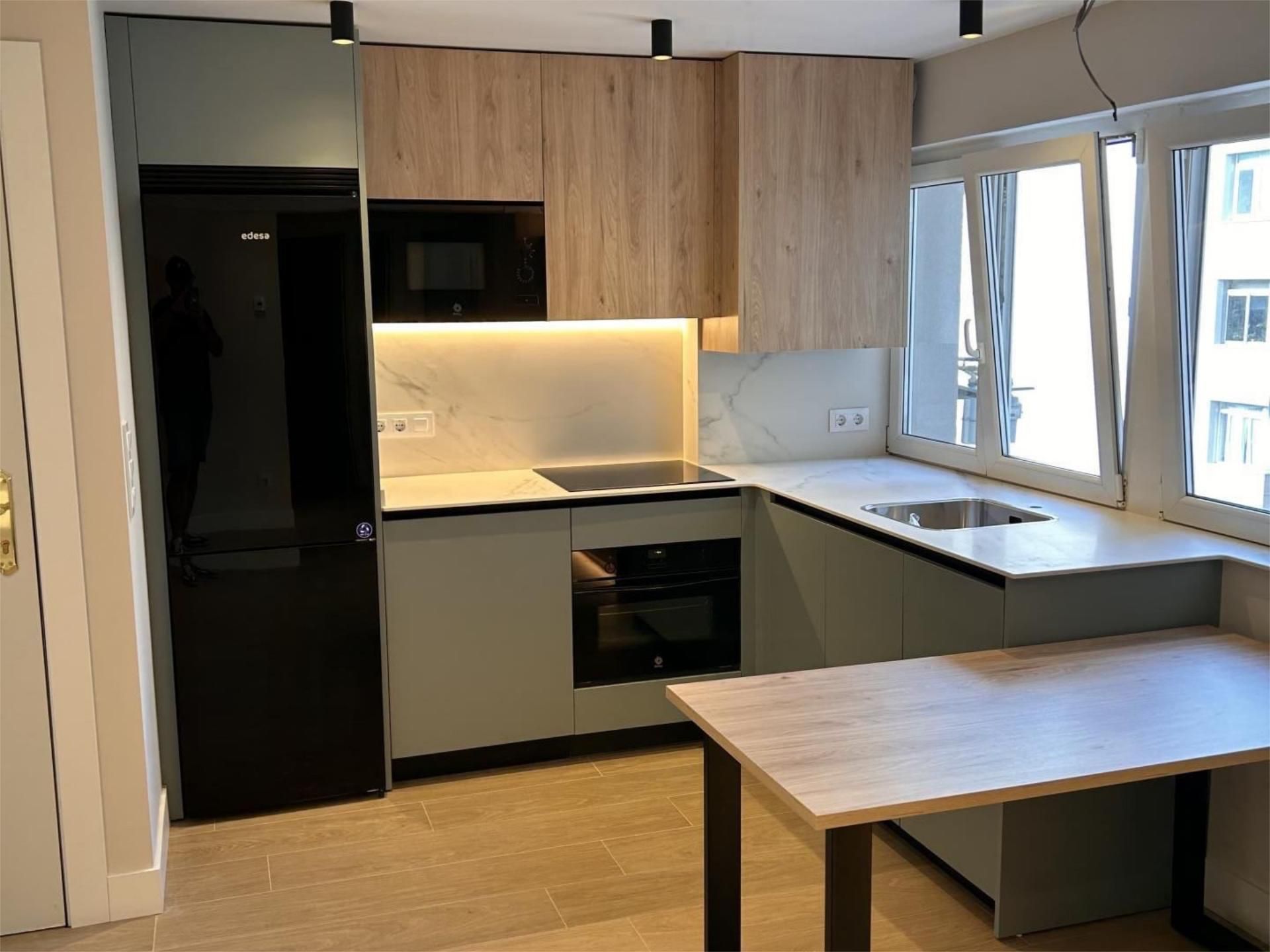 Cuina de Pis en venda en Santander amb Balcó
