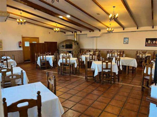 Local comercial en Alquiler en Cabanillas del Campo