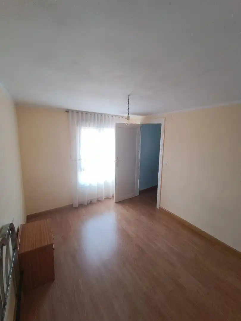 Casa o xalet en venda a Calle Real, 18, Quintana y Congosto Dormitori de Casa o xalet en venda en Quintana y Congosto amb Jardí privat, Parquet i Traster