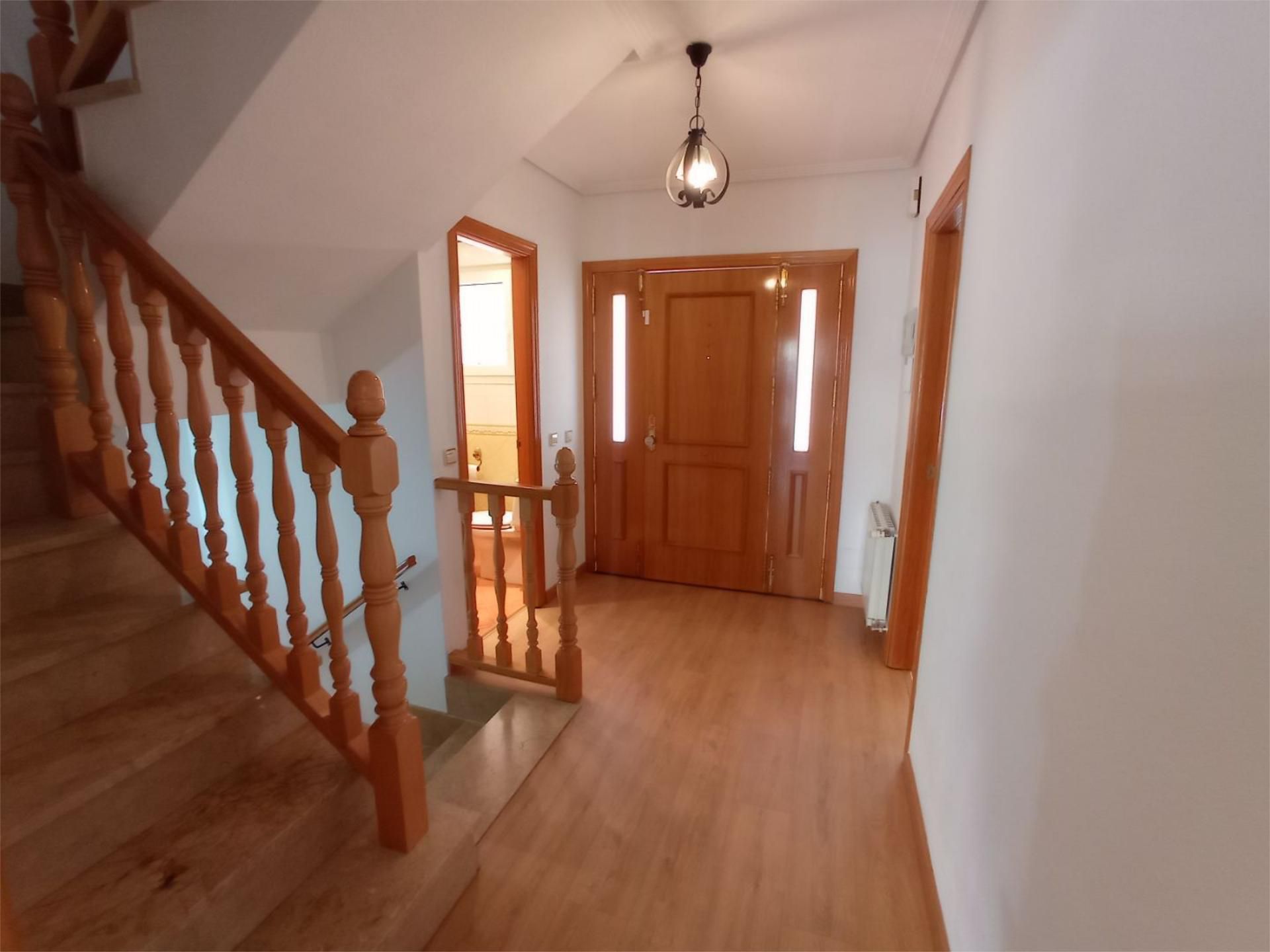 House or chalet for sale in Getafe  with Heating, Parquet flooring and Terrace