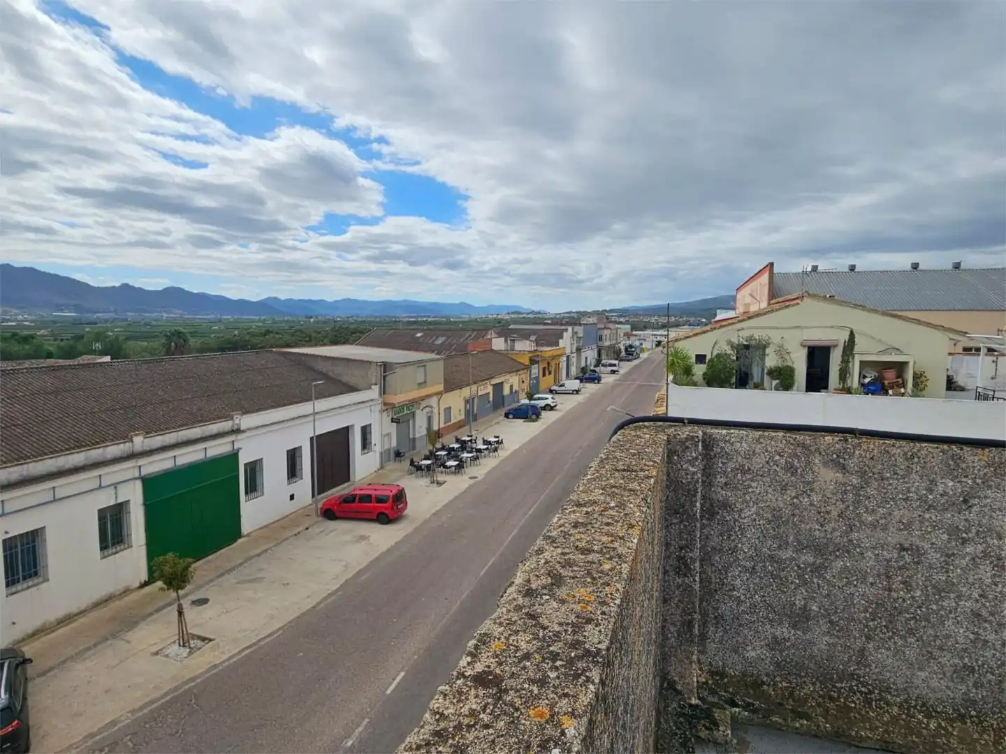 Vista exterior de Nave industrial de alquiler en La Llosa de Ranes