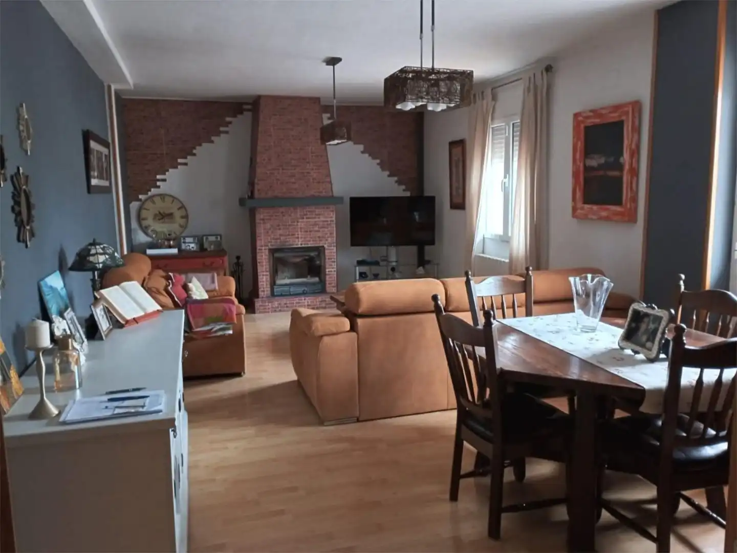 Piso en venta en Avenida de la Paz, 13, Motilleja Sala de estar de Piso en venta en Motilleja con Aire acondicionado, Calefacción y Jardín privado