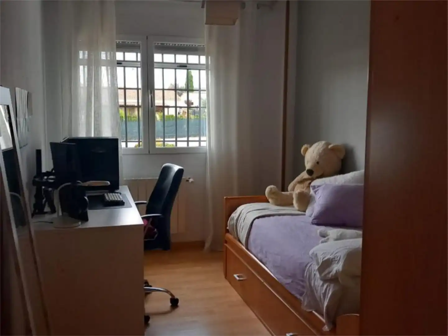 Piso en venta en Avenida de la Paz, 13, Motilleja Habitación de Piso en venta en Motilleja con Aire acondicionado, Calefacción y Jardín privado