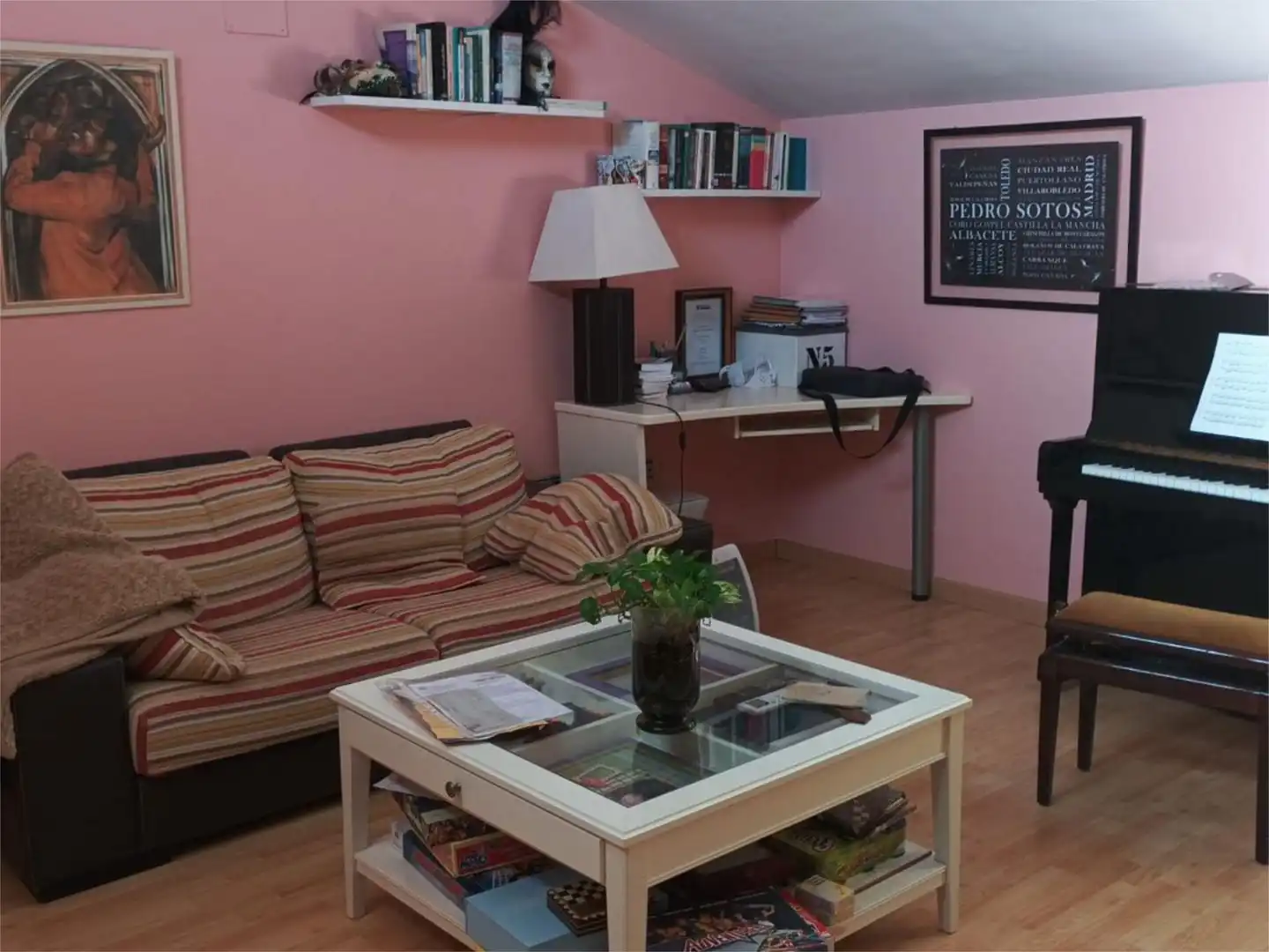 Piso en venta en Avenida de la Paz, 13, Motilleja Sala de estar de Piso en venta en Motilleja con Aire acondicionado, Calefacción y Jardín privado