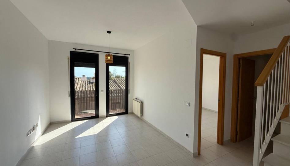 Photo 1 of Flat for sale in Carrer de Sant Pere, 74, Molí de Vent - La Sauleda, Girona