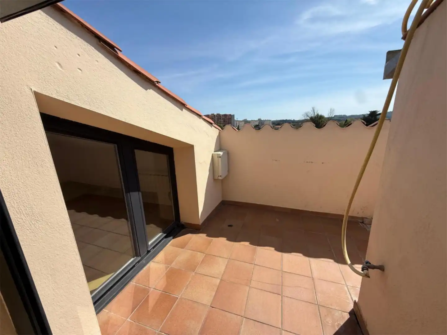 Piso en venta en Carrer de Sant Pere, 74, Vila de Palafrugell Terraza de Piso en venta en Palafrugell con Terraza, Piscina y Balcón