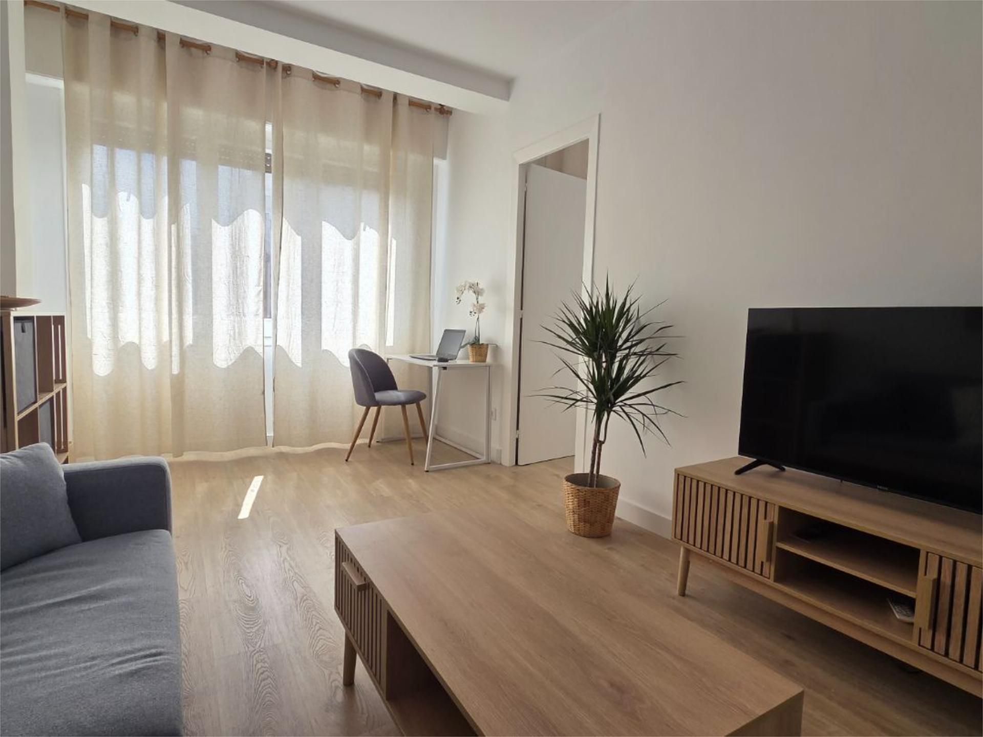 Sala de estar de Piso de alquiler en  Barcelona Capital con Aire acondicionado