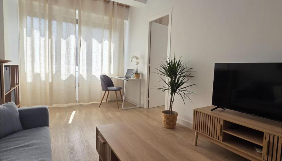 Flat to rent in Avinguda del Paral·lel, 138, Sant Antoni, Barcelona - image 1 Photo 1 of Flat to rent in Avinguda del Paral·lel, 138, Sant Antoni, Barcelona