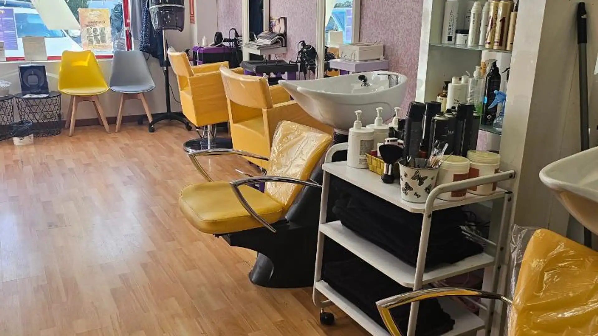 Geschaftsraum zur ubertragung in Calle los Madroños, 6, Villalba Estación Geschaftsraum zur ubertragung in Collado Villalba mit Klimaanlage und Heizung