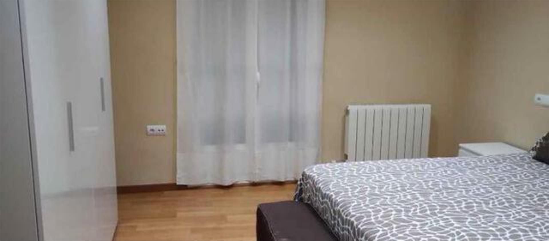 Flat to rent in Baza
