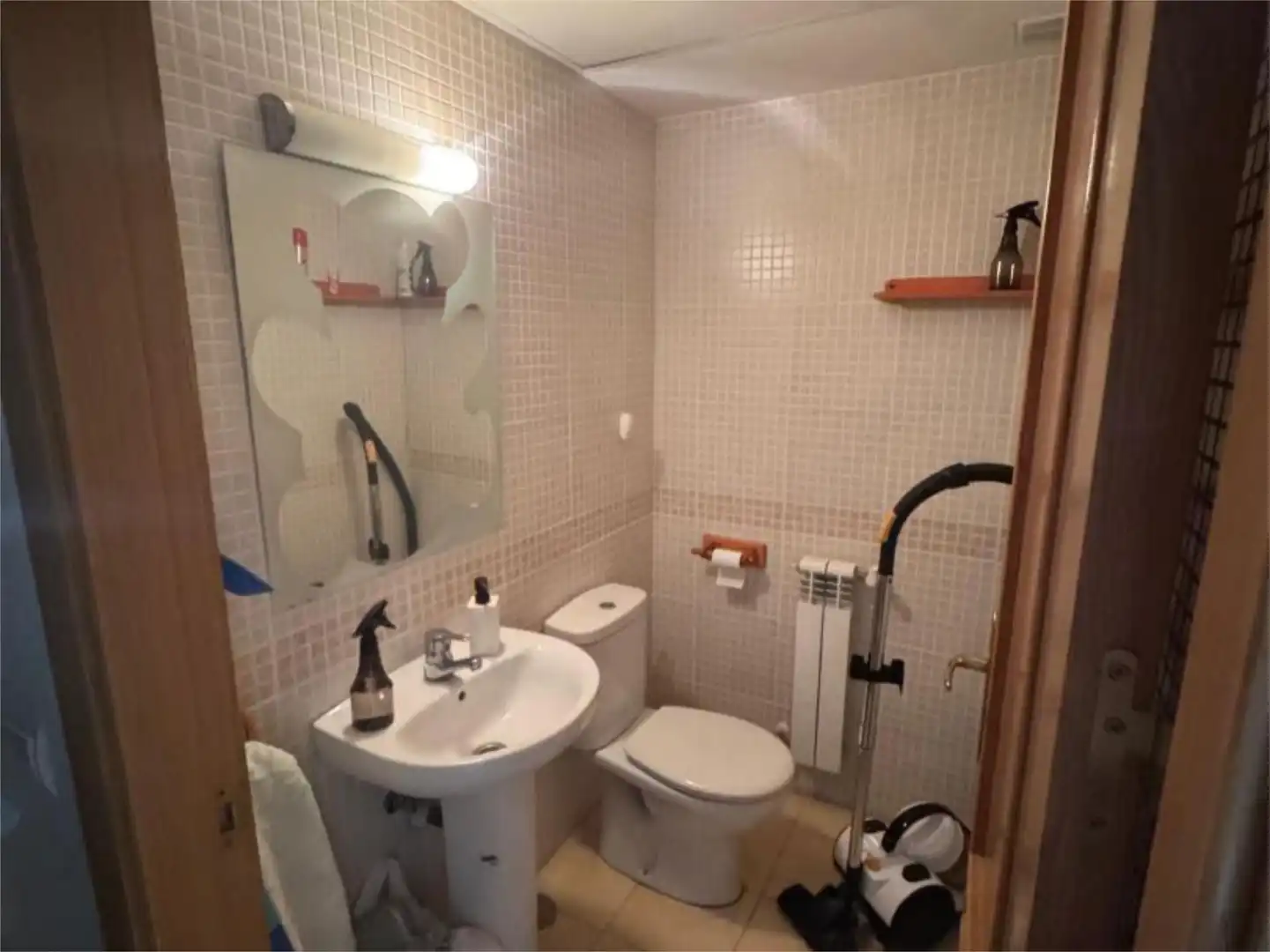 Piso en venta en Calle del Planeta Urano, 2, Parla Este Baño de Piso en venta en Parla con Aire acondicionado, Terraza y Piscina