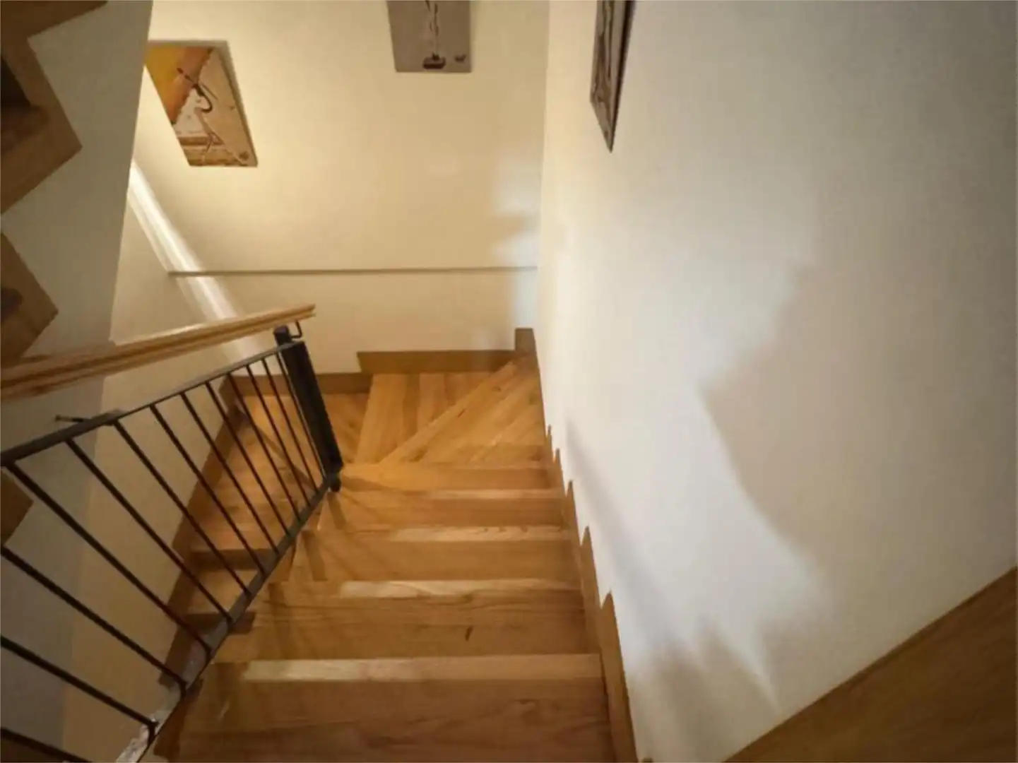 Piso en venta en Calle del Planeta Urano, 2, Parla Este Piso en venta en Parla con Aire acondicionado, Terraza y Piscina