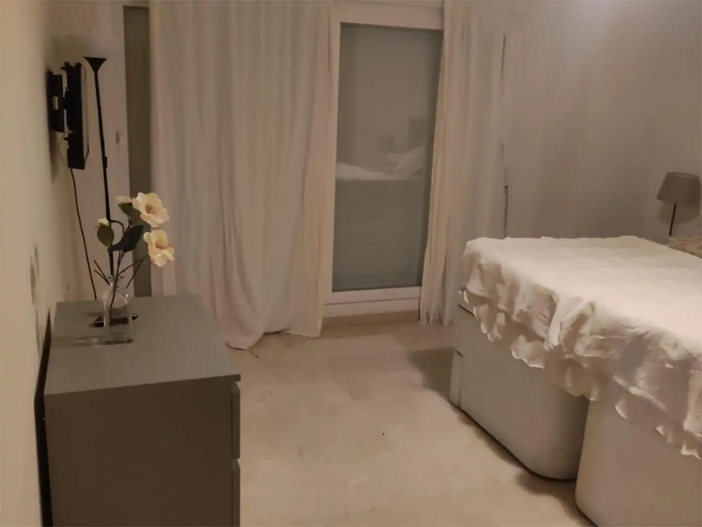 Schlafzimmer von Wohnung zum Verkauf in Marbella mit Klimaanlage, Terrasse und Schwimmbad