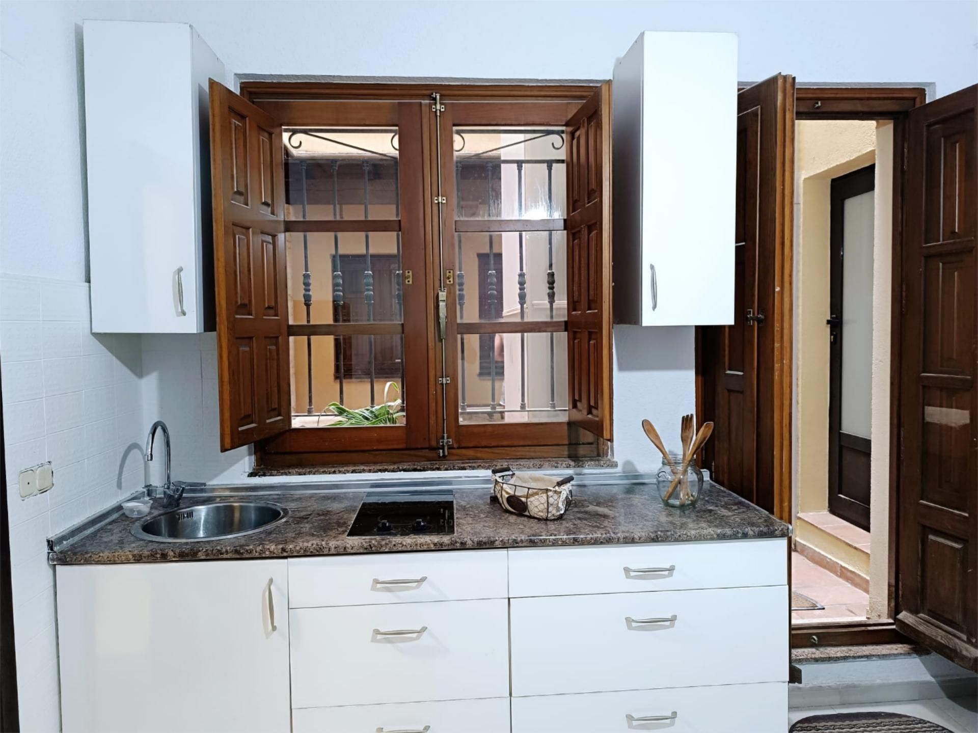 Cuina de Pis en venda en Salamanca Capital amb Calefacció, Parquet i Terrassa