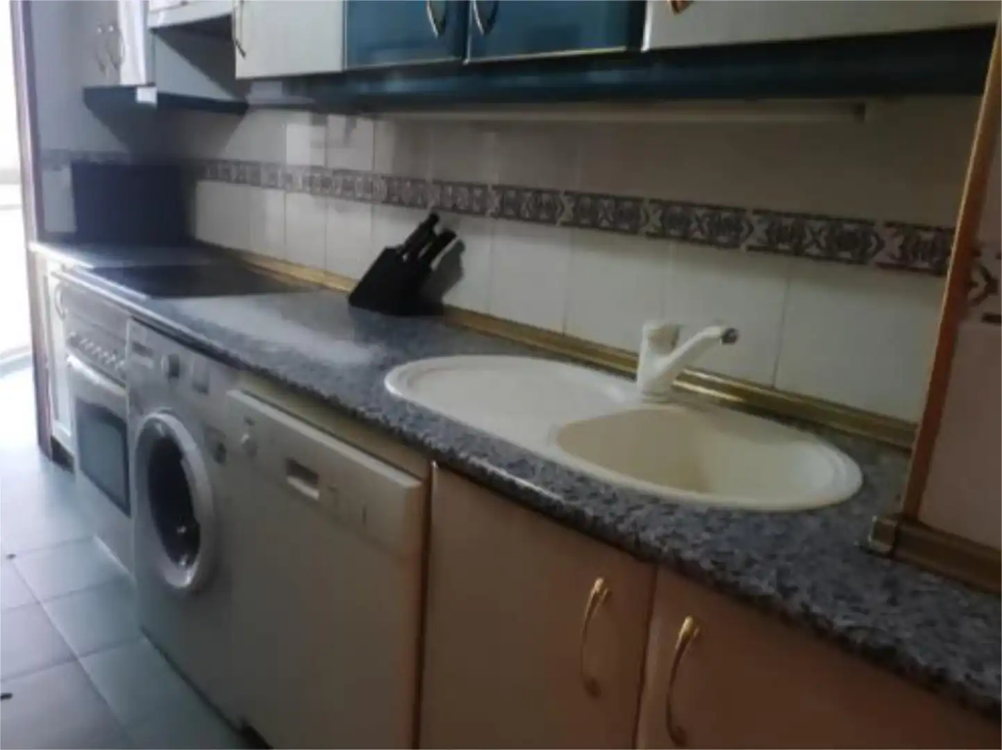 Flat for sale in Calle de la Isabela, 3, Estación - Los Manantiales Kitchen of Flat for sale in Guadalajara with Heating and Furnished
