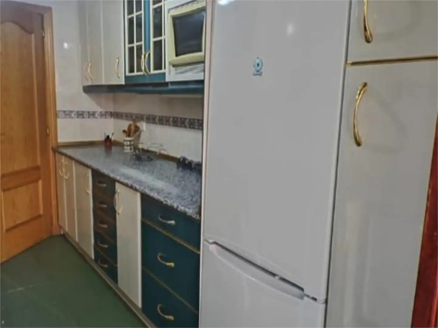 Flat for sale in Calle de la Isabela, 3, Estación - Los Manantiales Kitchen of Flat for sale in Guadalajara with Heating and Furnished