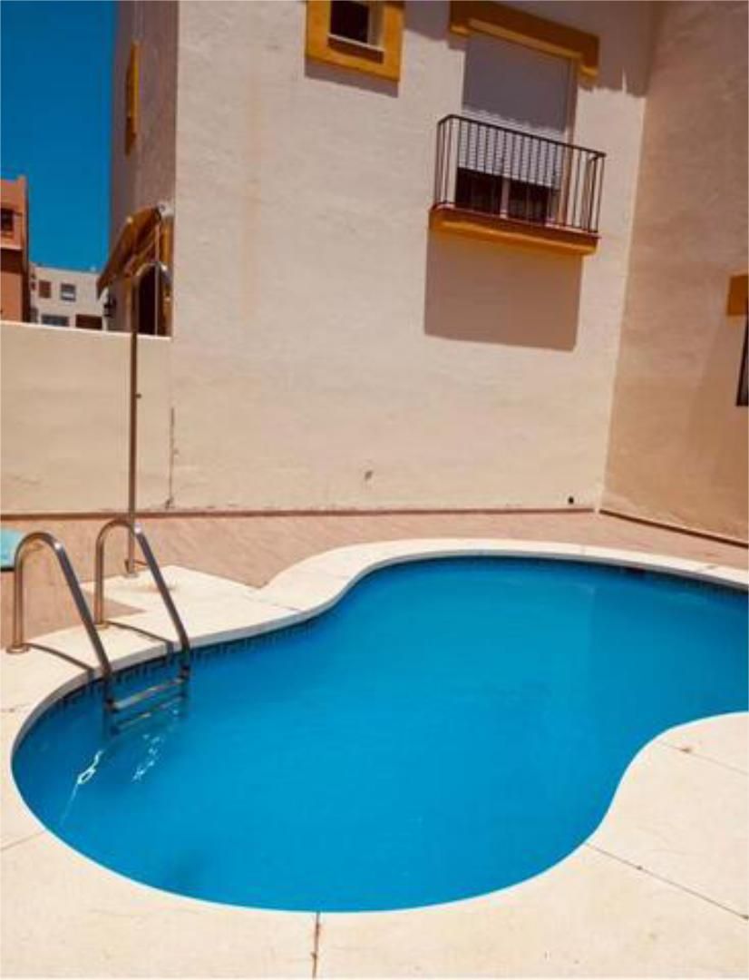 Casa o xalet en venda a Zona de Punta Plata Piscina de Casa o xalet en venda en Estepona amb Terrassa i Piscina