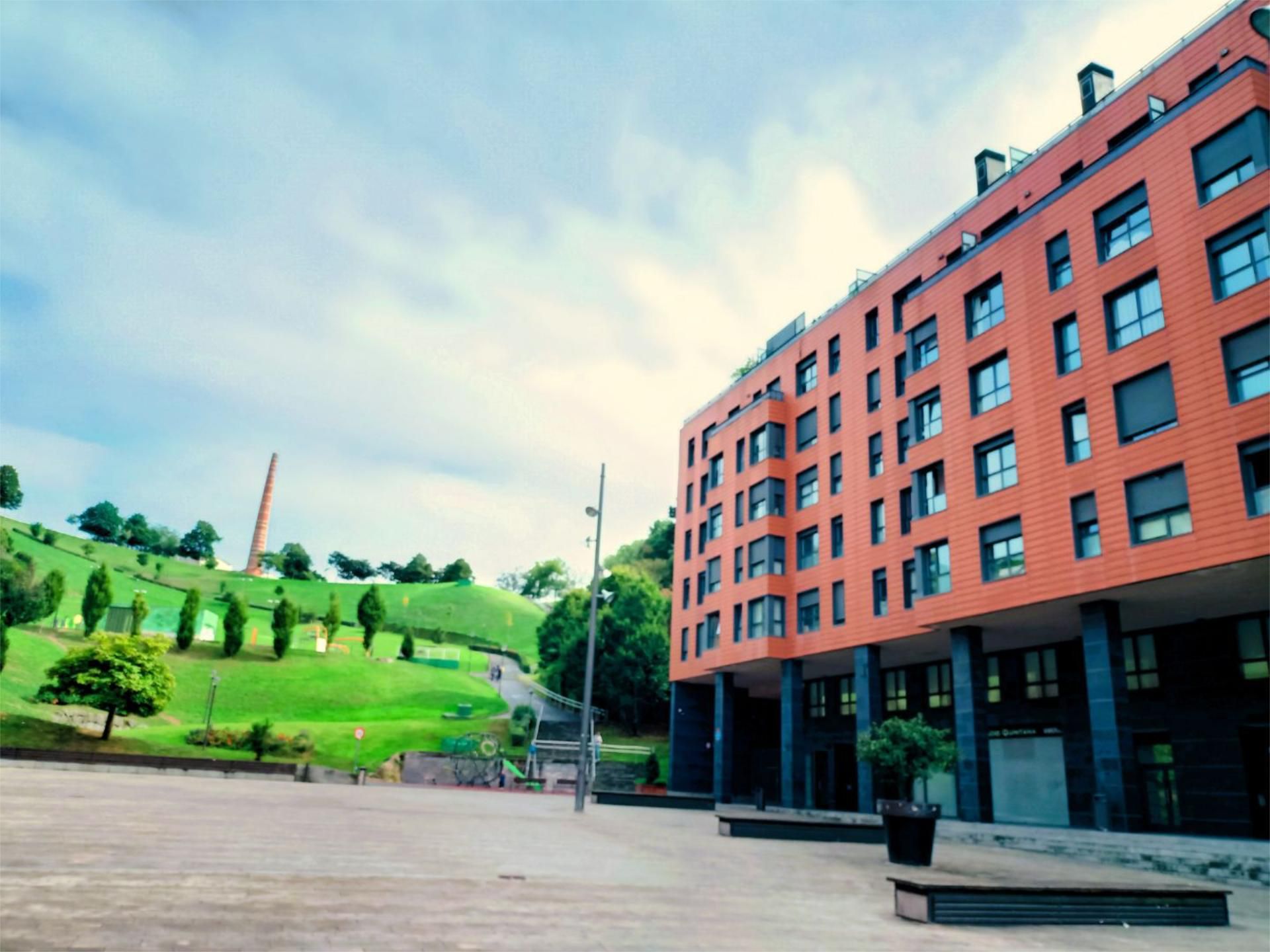 Exterior view of Flat for sale in Bilbao   with Balcony