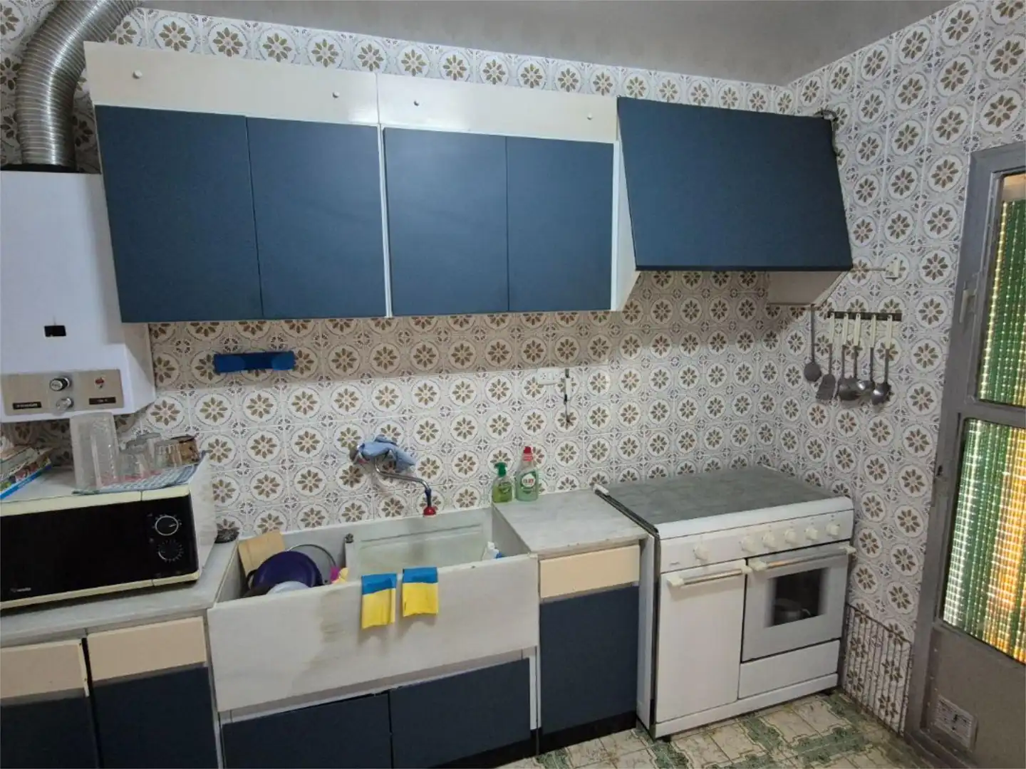 Casa o chalet en venta en Calle Isabel la Católica, 18, Landete Cocina de Casa o chalet en venta en Landete con Terraza y Balcón