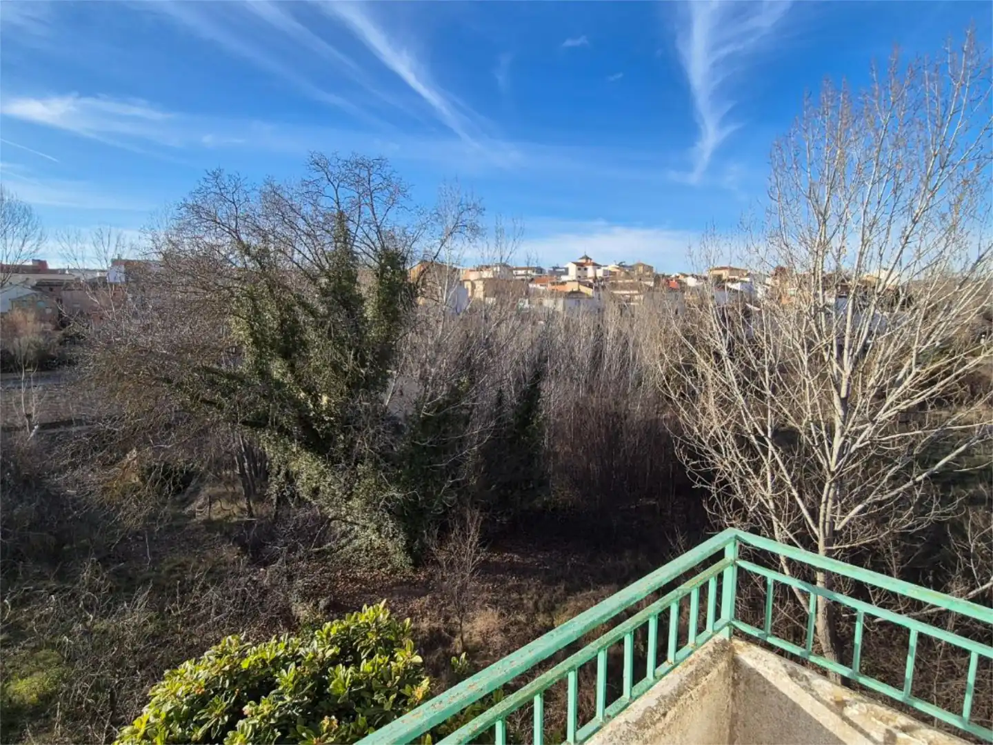 Casa o chalet en venta en Calle Isabel la Católica, 18, Landete Vista exterior de Casa o chalet en venta en Landete con Terraza y Balcón