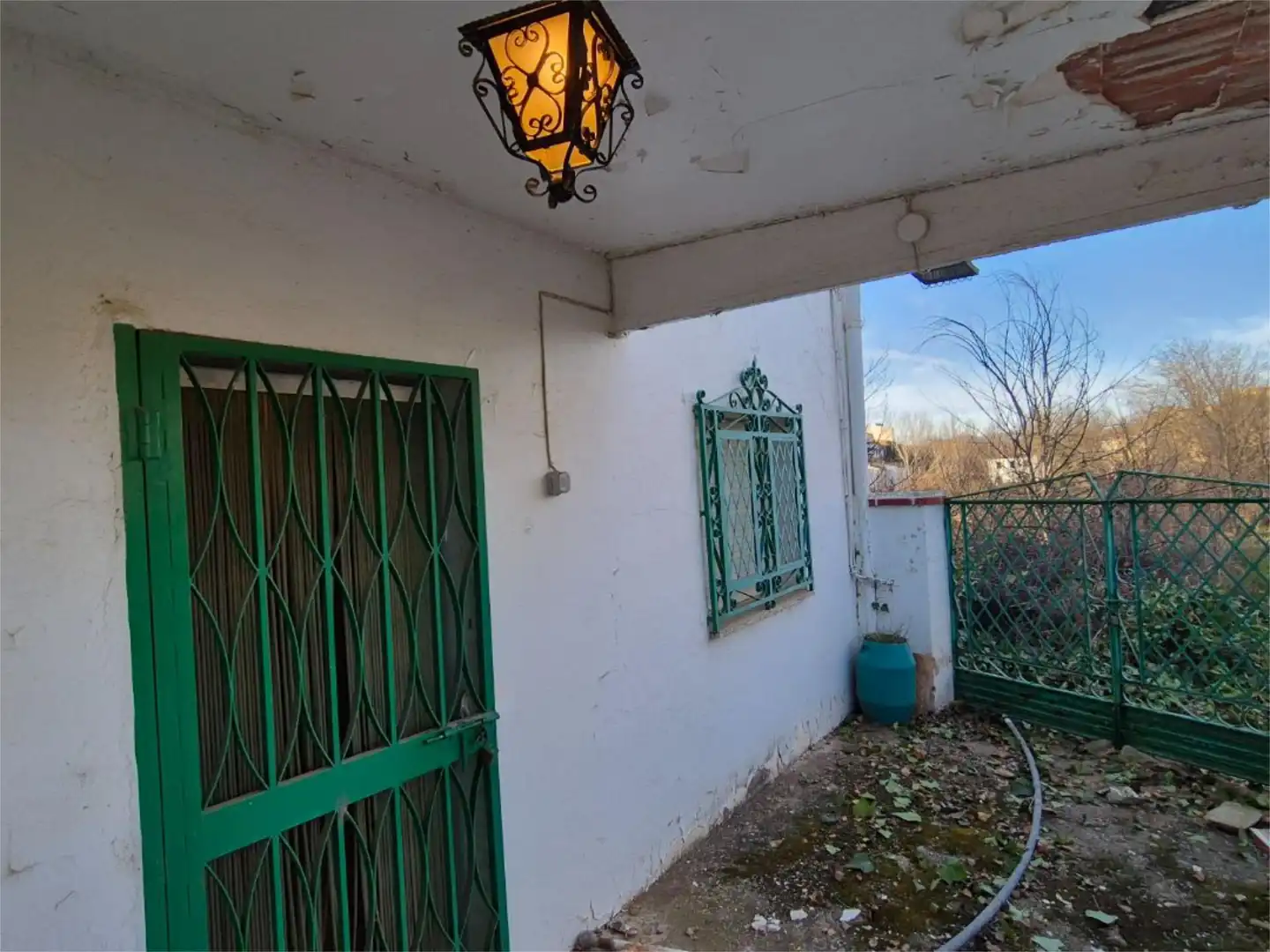 Casa o chalet en venta en Calle Isabel la Católica, 18, Landete Vista exterior de Casa o chalet en venta en Landete con Terraza y Balcón