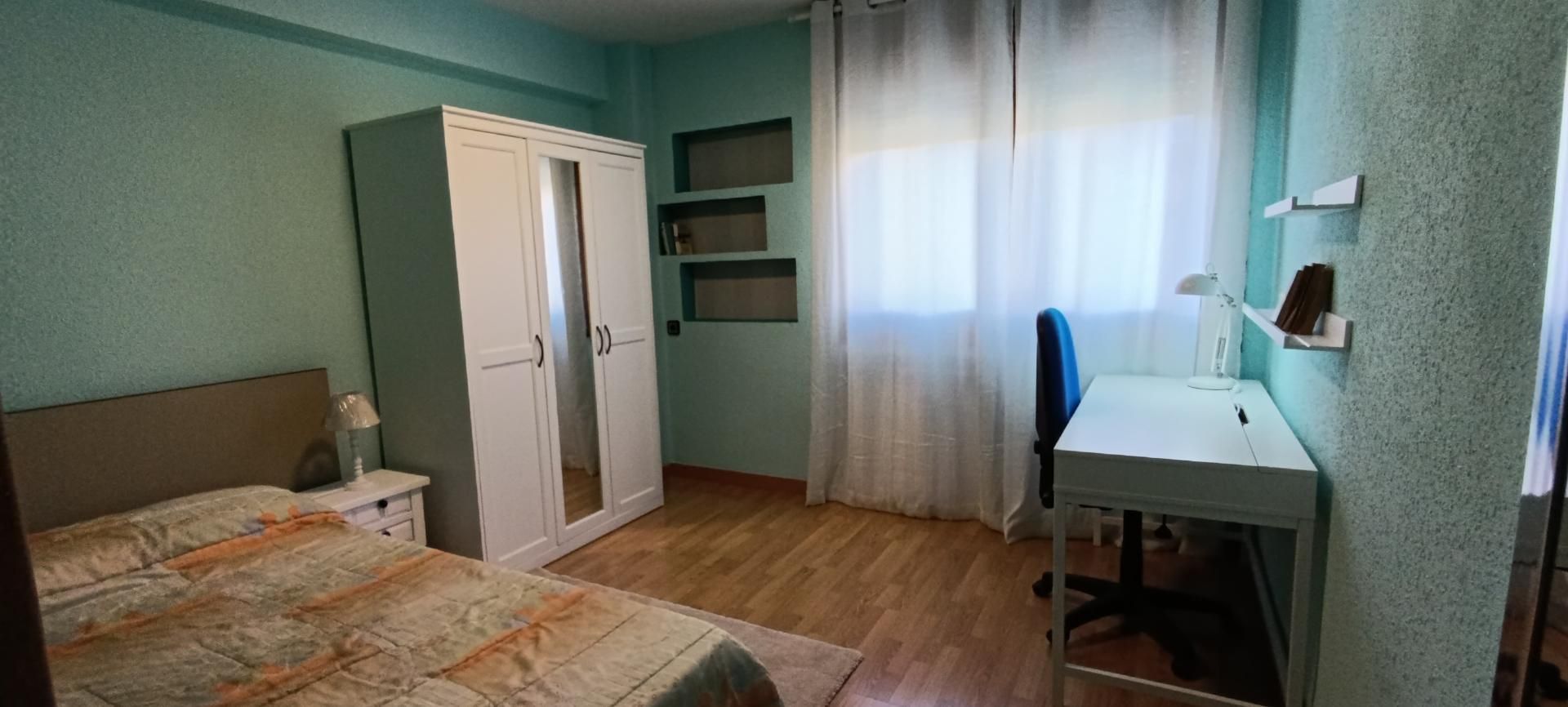 Piso para compartir en Calle Juan de Balmaseda, 4, Campo de la Juventud Piso para compartir en Calle Juan de Balmaseda, 4, Campo de la Juventud