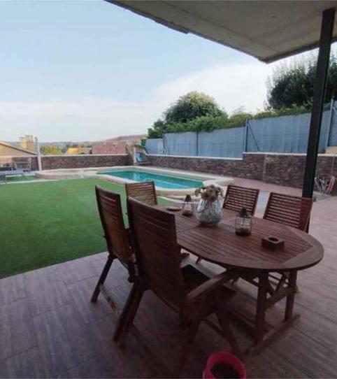 Foto 2 de Casa o chalet en venta en Torre Baró, Barcelona
