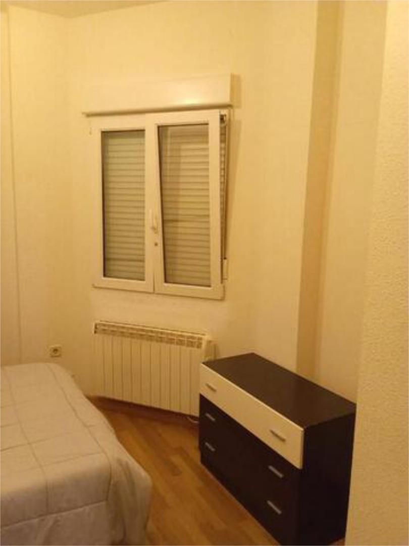 Apartament en venda a Iriépal - Taracena - Valdenoches Dormitori de Apartament en venda en Guadalajara Capital